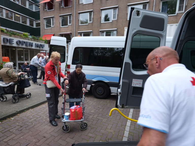 Bewoners De Open Hof verhuisd naar West, Thuiszorg en activiteiten blijven gewoon in de buurt