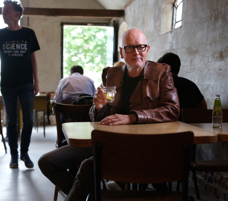 Kees van Amstel: ‘Zandvoort is toch een beetje Volendam aan de Noordzee’