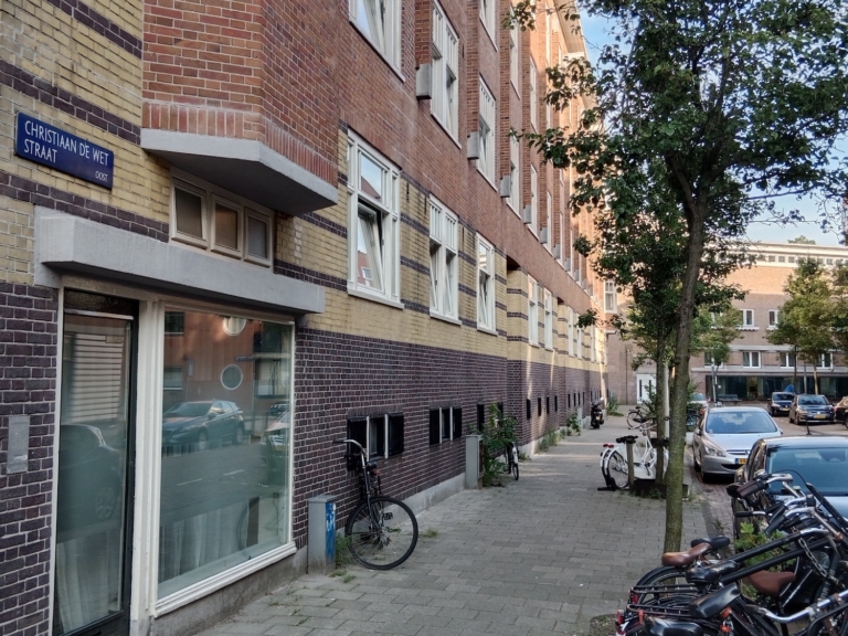 Twee granaten gevonden in Oost