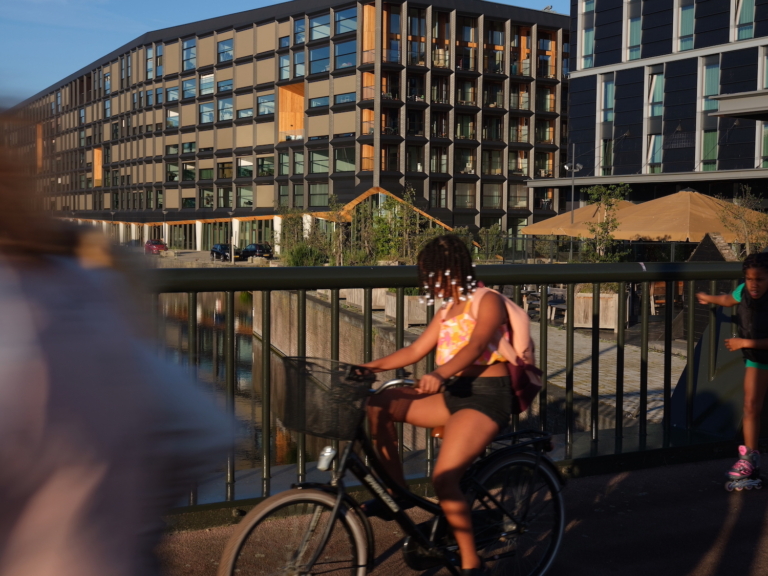 Jachthaven IJburg krijgt een voetgangersbrug