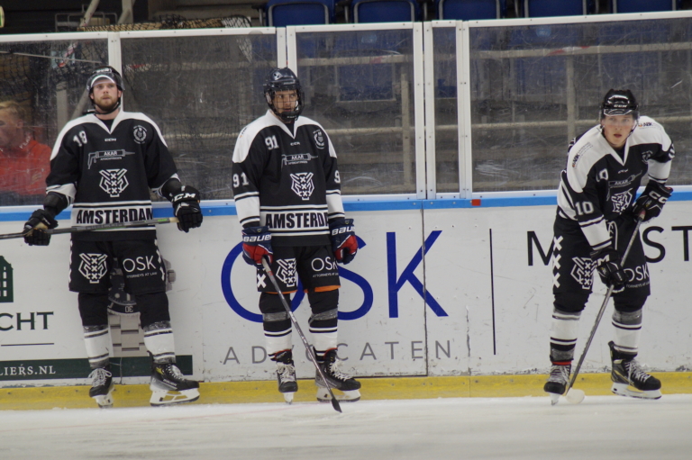 Chiefs overrompelen Tigers in de eerste periode