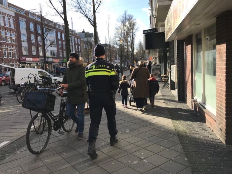 Pilot met toezichthouders door meer overlast in de Dapperbuurt