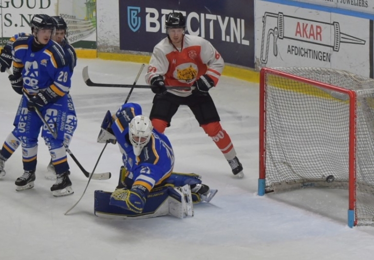 Tigers vieren hun 60e verjaardag met tweede ruime zege op Capitals