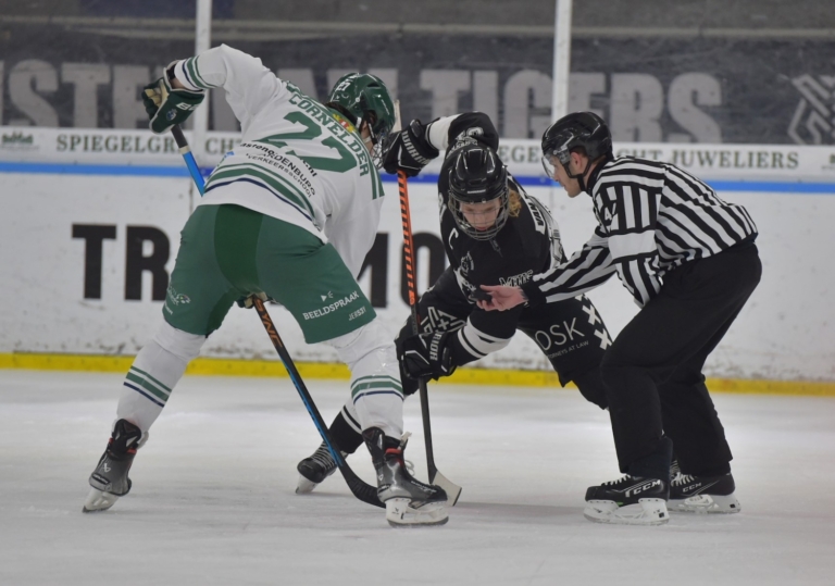 Tigers schakelen Lions uit