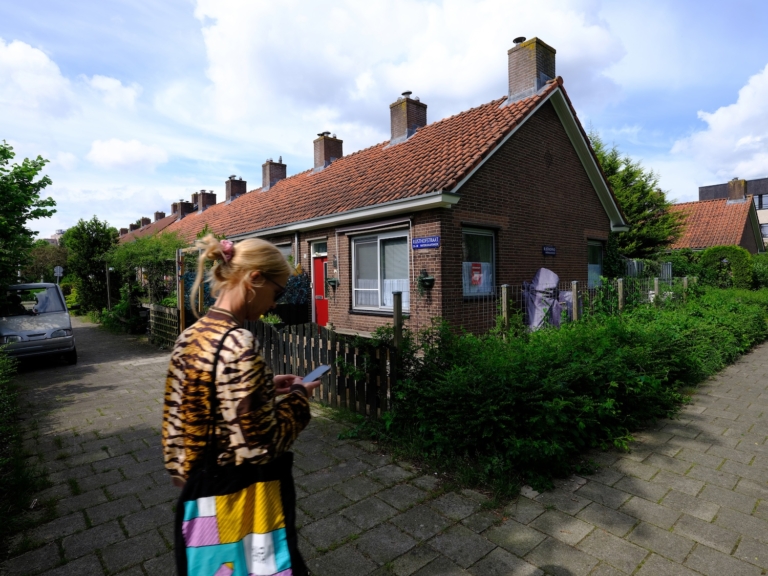 Sociale woningbouw in Amsteldorp moet op de schop, Amsteldorpers strijden tegen de plannen van Ymere