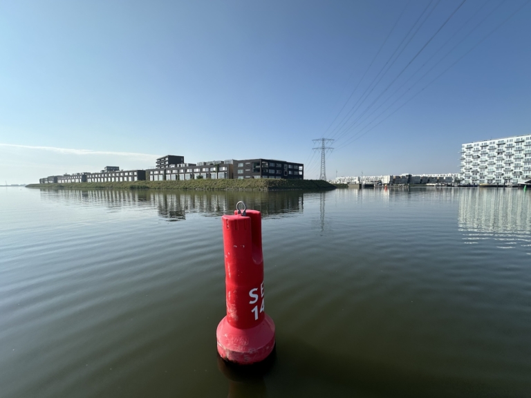 4 sterren voor de Windjammerdijk: ‘Inderdaad, heel stenig. Ik vind het prachtig’