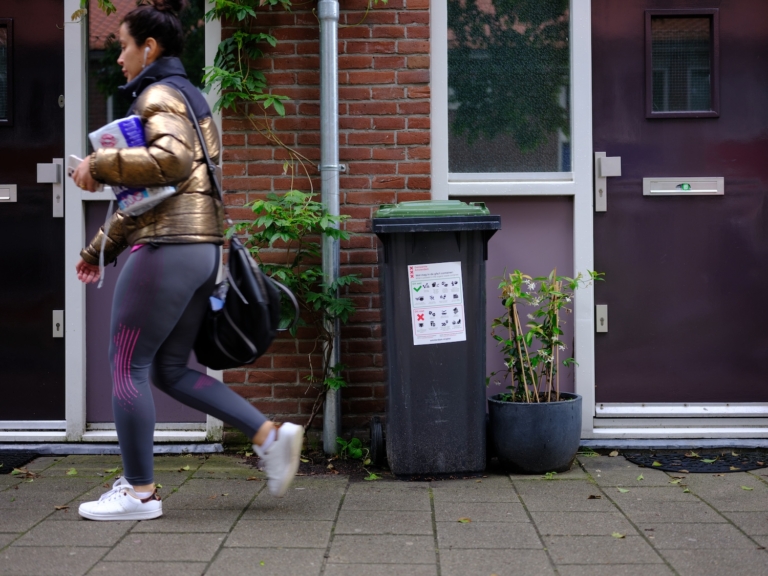 6000 huishoudens in Oost hebben nu een gfe/t-rolcontainer. ‘Het ziet er niet uit’