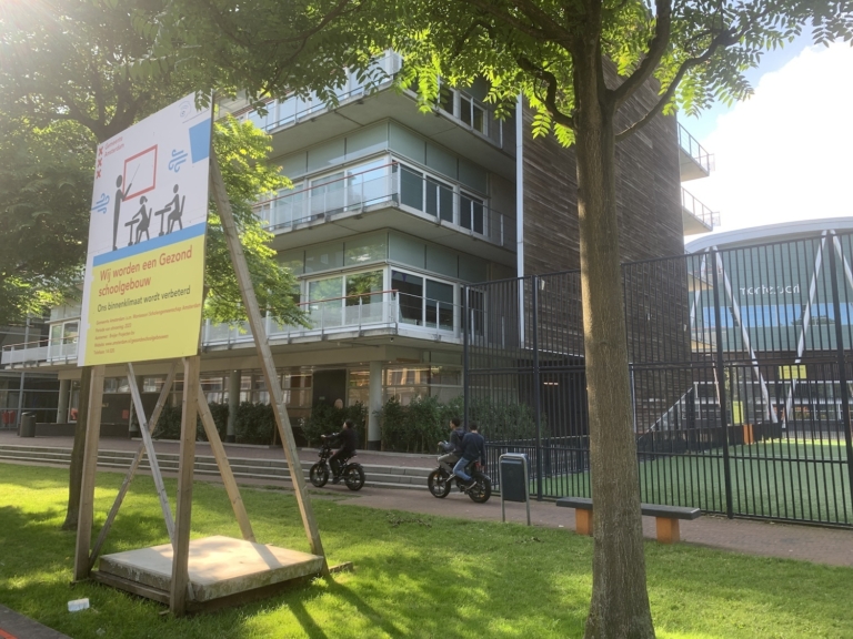 Amsterdam houdt lerarentekort