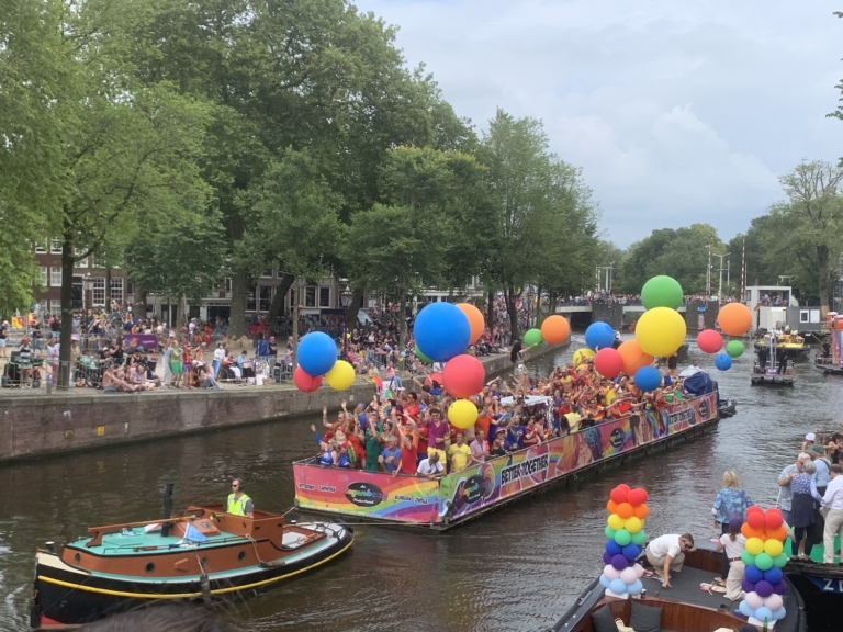 Pride Amsterdam 2024 is feest en protest voor gelijke rechten