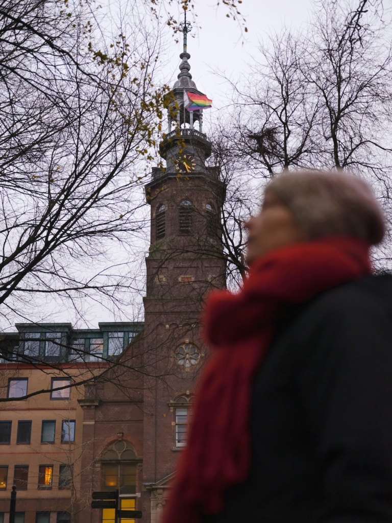 Muiderkerk houdt crowdfund voor nieuwe verlichting klok en klokcomputer