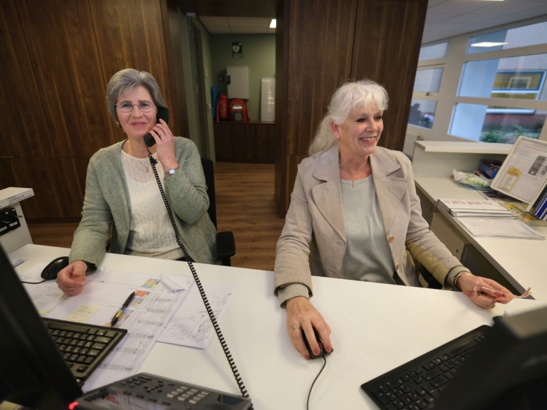 Deze vraagbaken van het Flevohuis weten eigenlijk alles